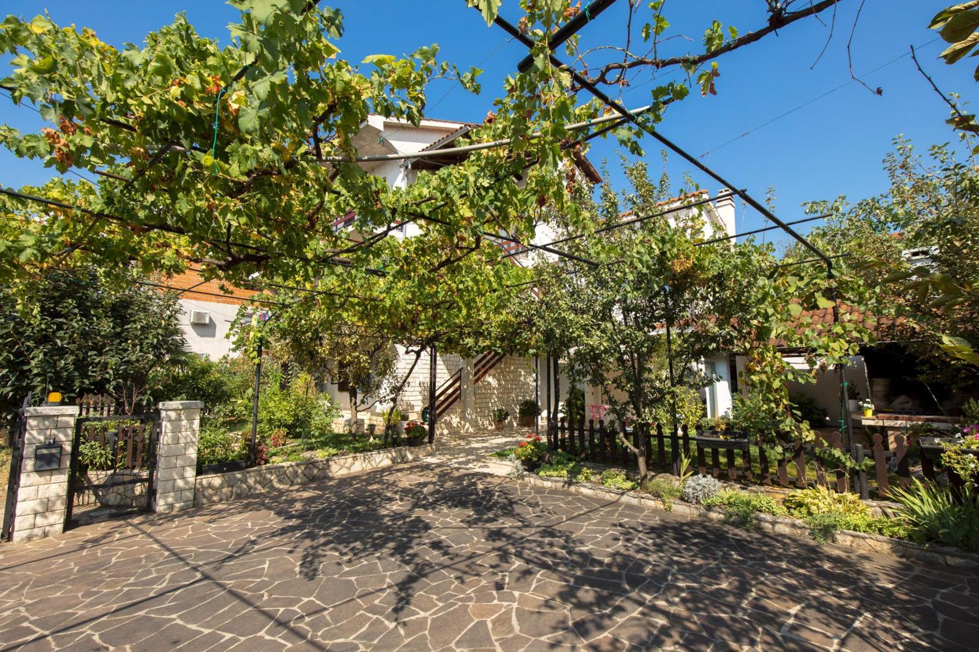 Apartman Slavica Rijeka Ngoại thất bức ảnh